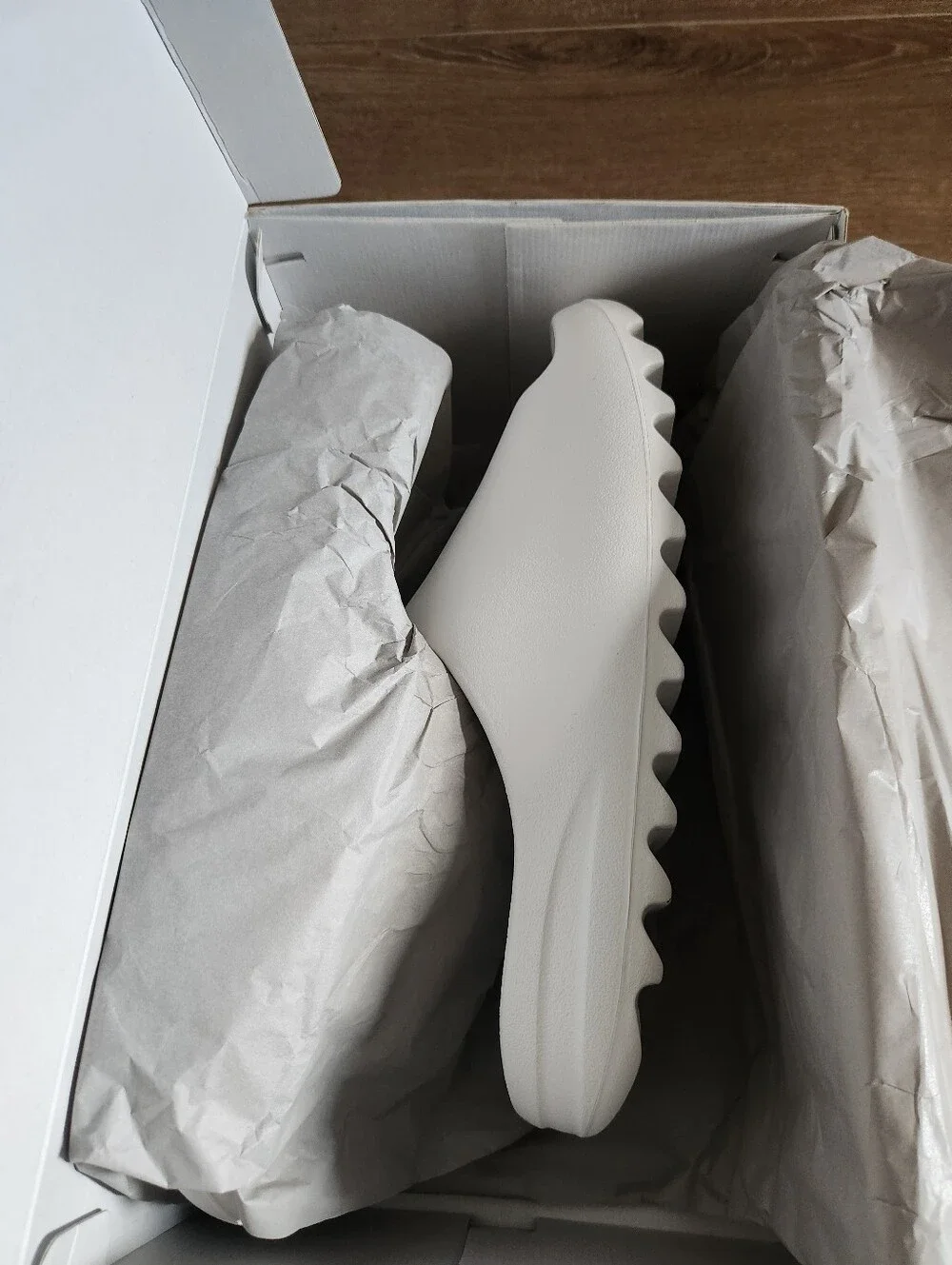 BRAND NEW YZY YS-01 Yeezy Slide White Size 13 W Box